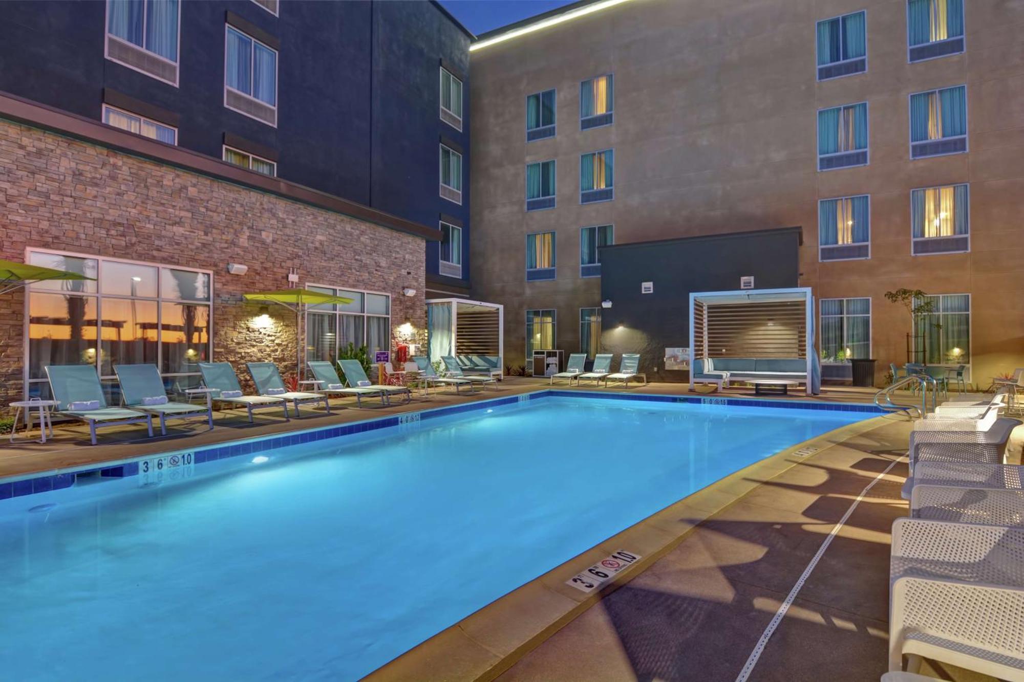 Hampton Inn Chula Vista Eastlake Exterior foto